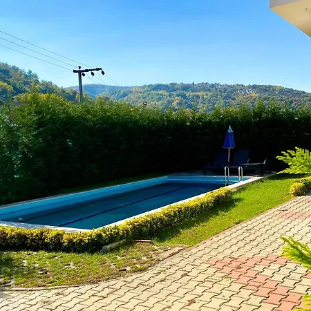 Sunrise Sapanca Villa *